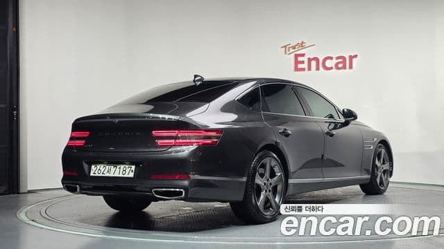 Genesis Electrified G80 2022 — ფოტო 2/20