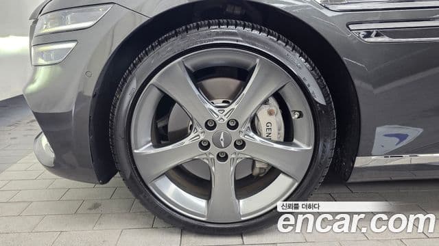Genesis Electrified G80 2022 — ფოტო 5/20