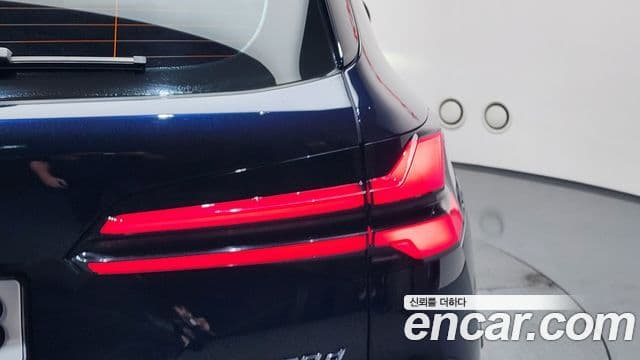 BMW X5 2025 — Photo 8/38