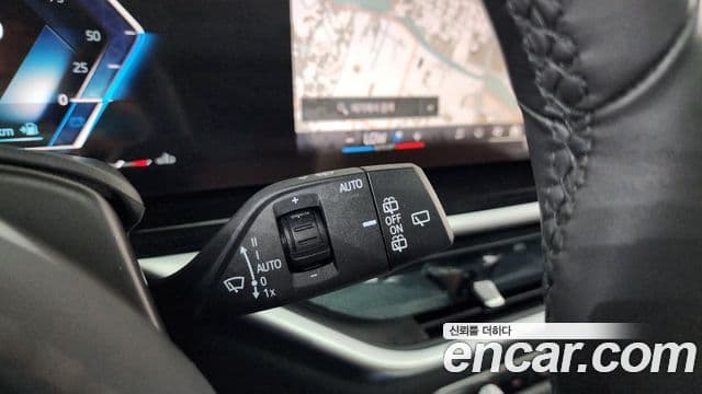 BMW X5 2025 — Photo 29/38