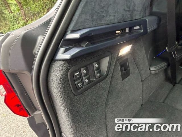 BMW X7 2020 — ფოტო 19/19