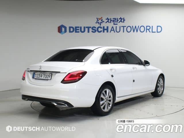 Mercedes-Benz C-Class, 2019