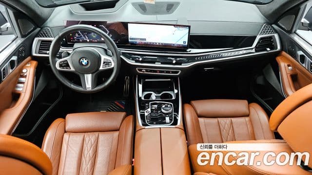 BMW X7 2024 — Фото 7/20