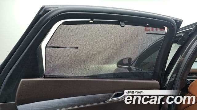 Genesis G80 2023 — Photo 27/34