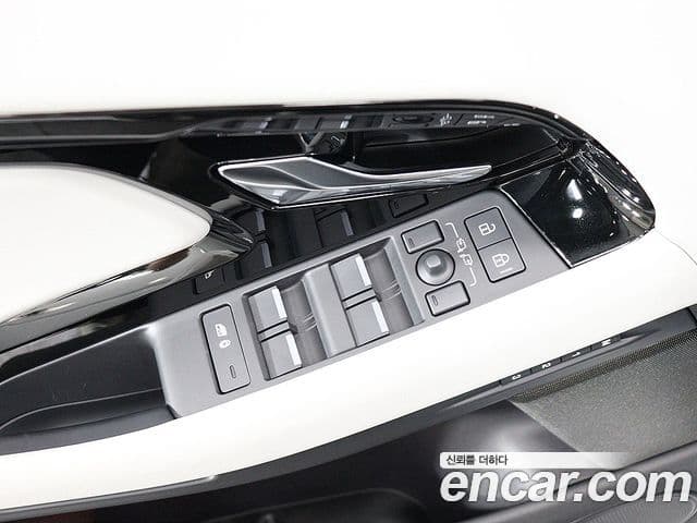 Land Rover Range Rover Evoque 2025 — Şəkil 10/20