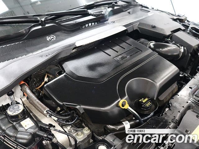 Land Rover Range Rover Evoque 2025 — Şəkil 18/20