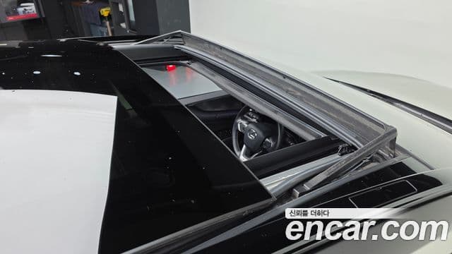 Lexus NX450h+ 2024 — ფოტო 18/20