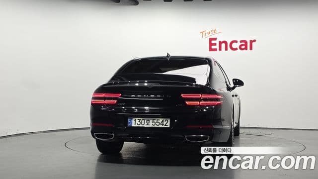 Genesis Electrified G80 2023 — Şəkil 3/20