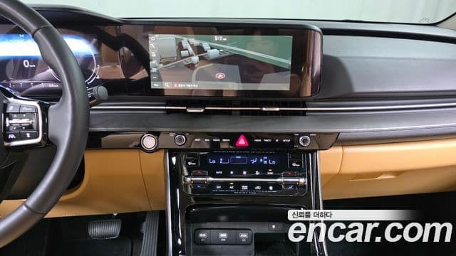 Kia Carnival 2022 — ფოტო 13/20
