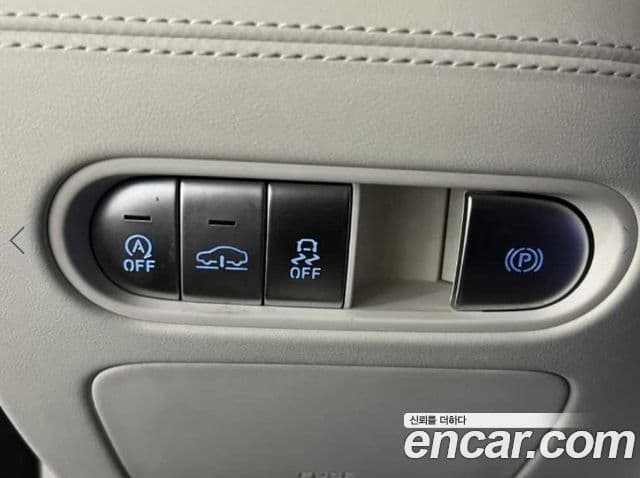 Genesis G90 2022 — Şəkil 9/19