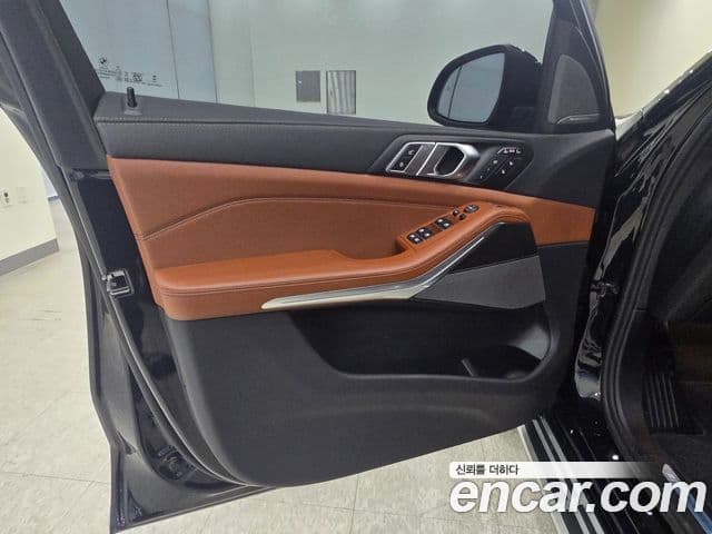 BMW X7 2025 — фото 20 из 20