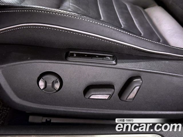 Volkswagen Arteon 2019 — ფოტო 16/20