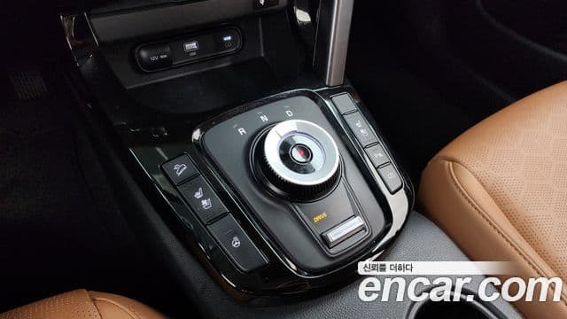 Kia Seltos 2025 — фото 9 из 20