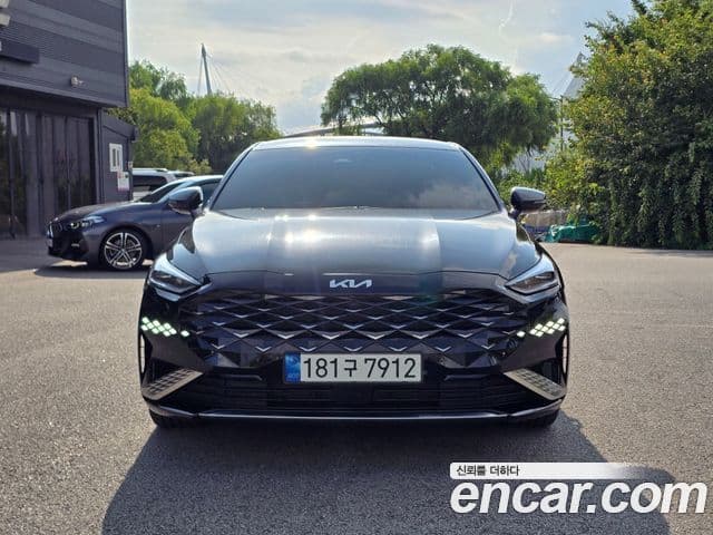 Kia K8 2022 — ფოტო 2/20