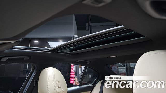 BMW 3 Series 2024 — ფოტო 19/20