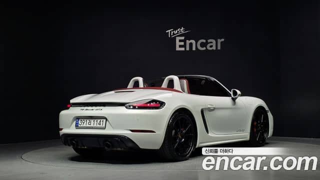 Porsche 718 Boxster, 2024