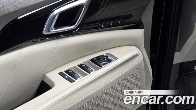 Kia Carnival 2024 — Şəkil 16/20