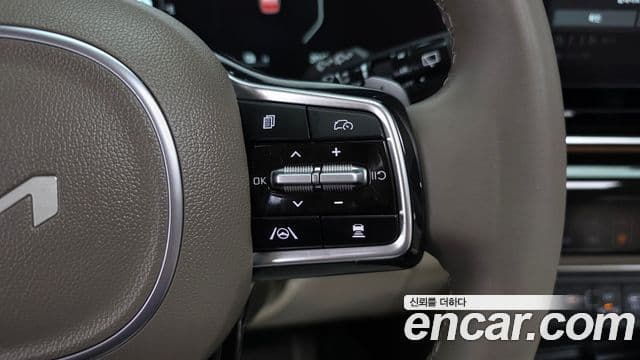 Kia Carnival 2024 — Şəkil 18/20