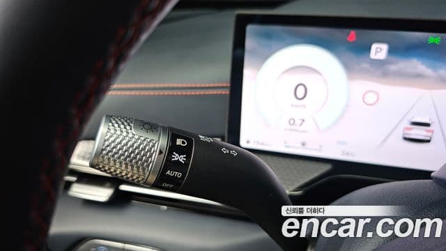 Genesis GV80 Coupe 2024 — Фото 20/20