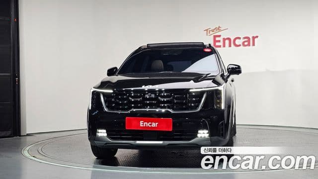 Kia Sorento 2023 — ფოტო 3/20