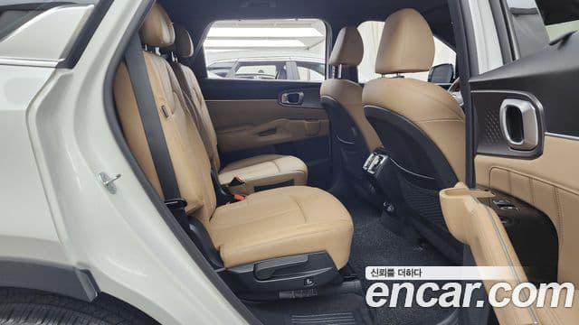 Kia Sorento 2025 — Şəkil 12/20