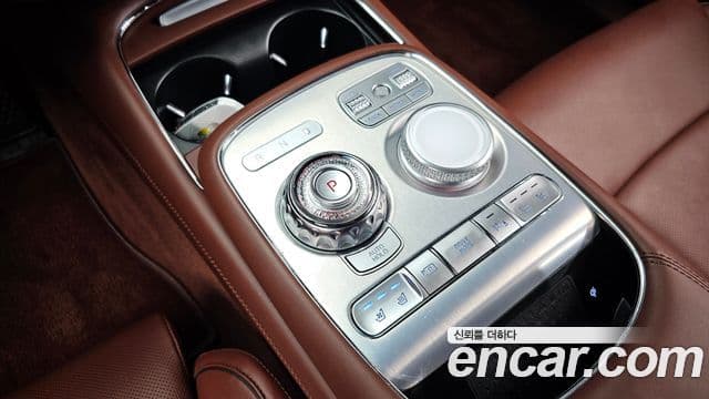 Genesis G90 2022 — ფოტო 9/20