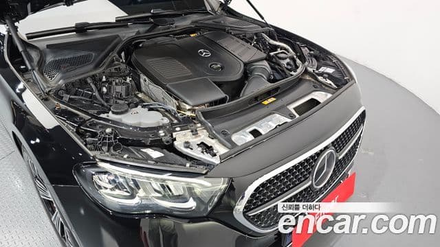 Mercedes-Benz E-Class 2024 — Şəkil 6/20