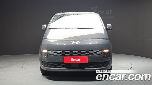 Hyundai Staria 2026 — ფოტო 2/20