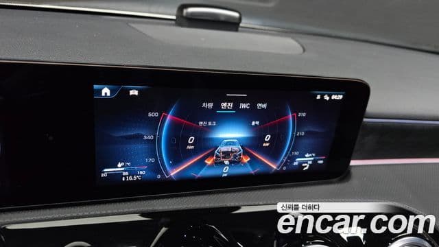 Mercedes-Benz A-Class 2025 — ფოტო 19/20