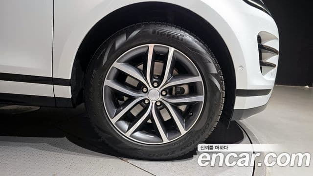 Land Rover Range Rover Evoque 2024 — ფოტო 5/19