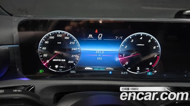 Mercedes-Benz A-Class 2025 — ფოტო 8/20