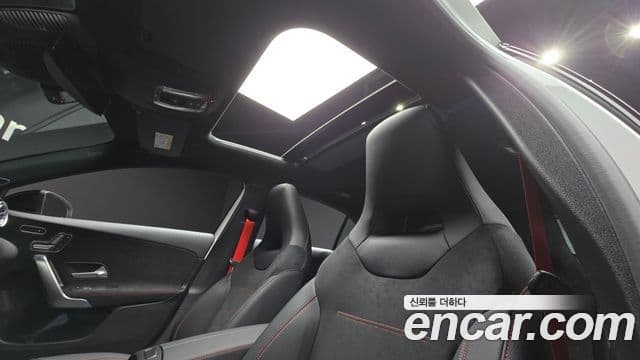 Mercedes-Benz A-Class 2025 — ფოტო 20/20