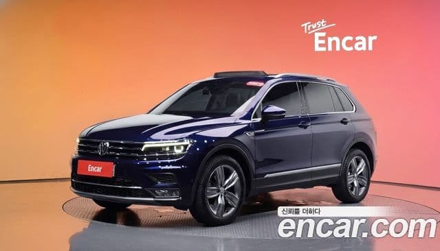 Volkswagen Tiguan 2018 — ფოტო 1/20