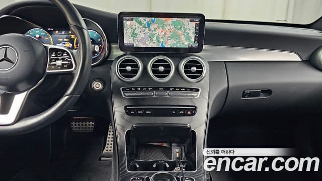 Mercedes-Benz C-Class 2021 — фото 14 из 20