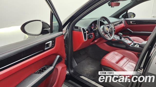 Porsche Cayenne 2019 — Şəkil 10/20