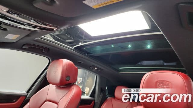 Porsche Cayenne 2019 — Şəkil 18/20