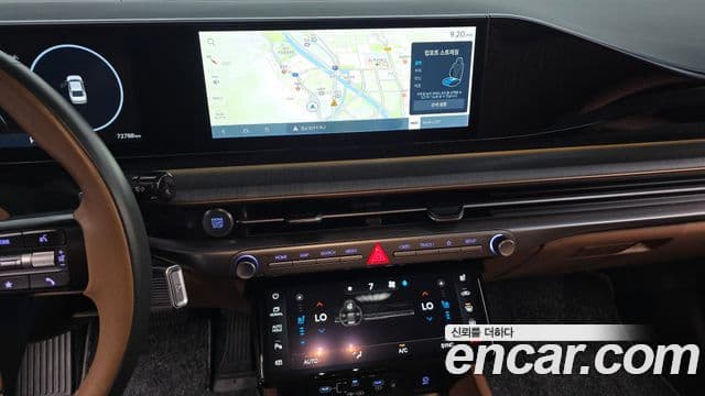 Hyundai Grandeur 2023 — ფოტო 16/20