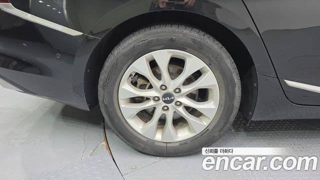 Kia K8 2023 — фото 5 из 20