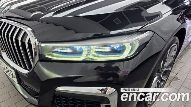 BMW 7 Series 2020 — ფოტო 6/33