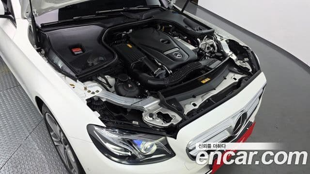 Mercedes-Benz E-Class 2020 — Şəkil 6/20