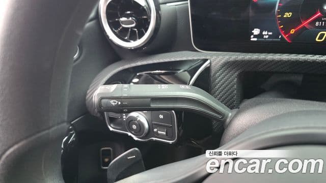Mercedes-Benz A-Class 2020 — Şəkil 19/20