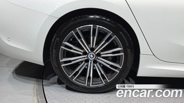 BMW 3 Series 2020 — фото 5 из 20