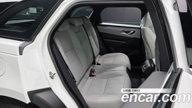 Land Rover Range Rover Velar 2026 — ფოტო 11/20