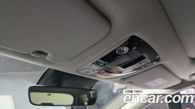 Kia Sportage 2023 — Şəkil 17/20