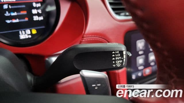 Porsche 718 Boxster 2019 — Şəkil 17/20