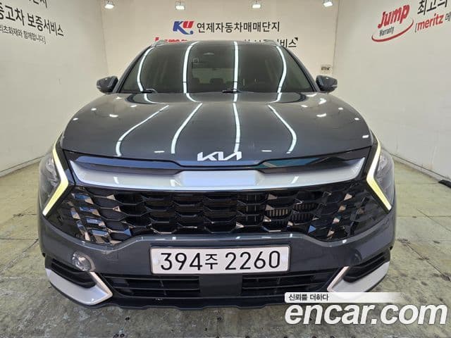Kia Sportage 2021 — ფოტო 1/16