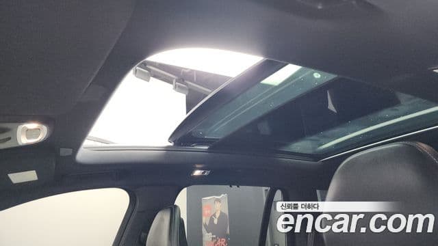 Volvo XC90 2021 — ფოტო 19/20