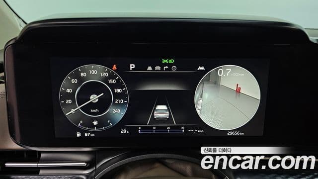 Kia Carnival 2022 — Şəkil 8/20