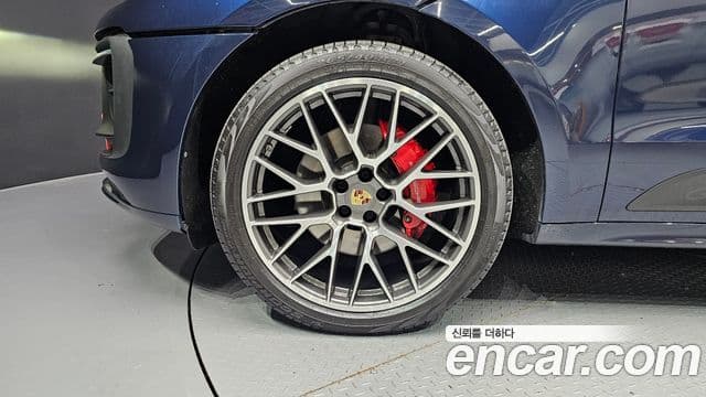 Porsche Macan 2021 — Şəkil 5/20