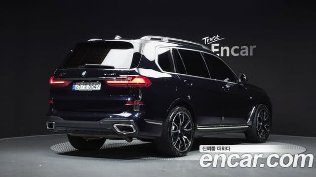 BMW X7 2022 — ფოტო 2/20